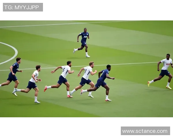 免费下载抽球星卡足球包小程序畅享无限乐趣，体验球迷激情瞬间